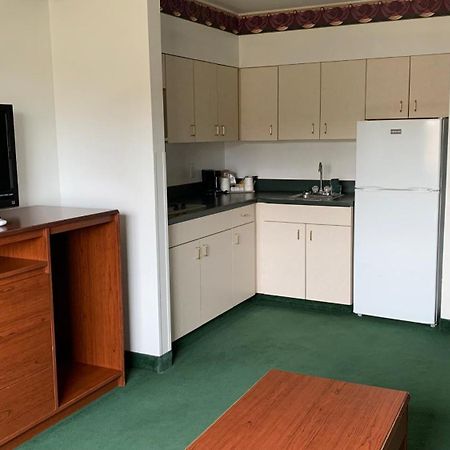 Fairbridge Inn And Suites - Miles City Room photo